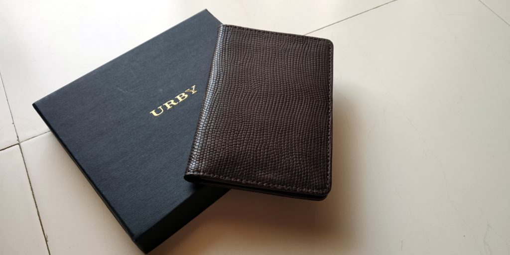 urby wanderlust passport holder