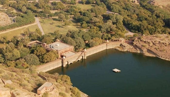 Balsamand Lake Palace, Jodhpur