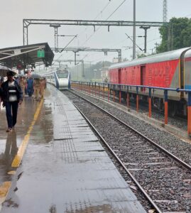 Vande Bharat at Jolarpettai